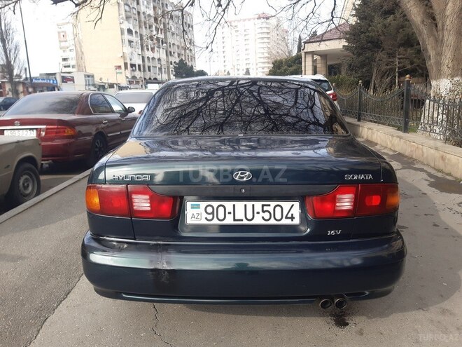 Hyundai Sonata 1995, 198,000 km - 2.0 l - Bakı
