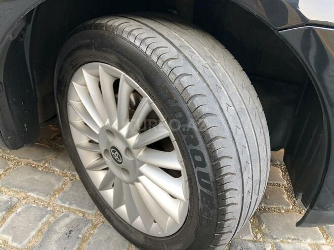 Toyota Corolla 2007, 174,000 km - 1.4 l - Bakı