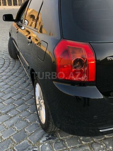Toyota Corolla 2007, 174,000 km - 1.4 l - Bakı