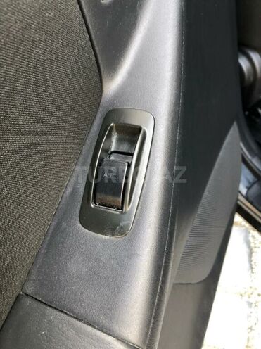 Toyota Corolla 2007, 174,000 km - 1.4 l - Bakı