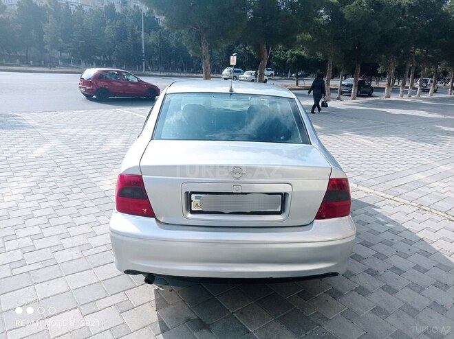 Opel Vectra 2000, 320,000 km - 1.8 l - Sumqayıt