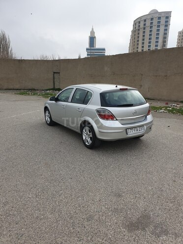 Opel Astra 2009, 121,387 km - 1.4 l - Bakı