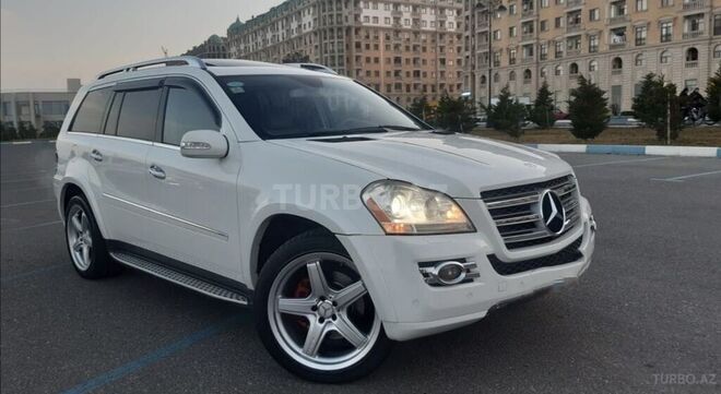 Mercedes GL 550 2008, 214,000 km - 5.5 l - Bakı