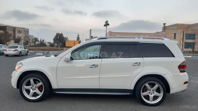 Mercedes GL 550 2008, 214,000 km - 5.5 l - Bakı