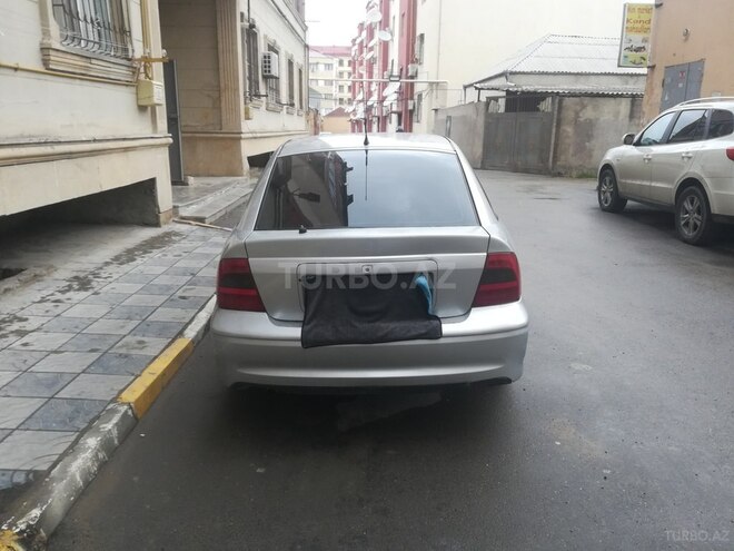 Opel Vectra 1996, 87,000 km - 2.0 l - Bakı