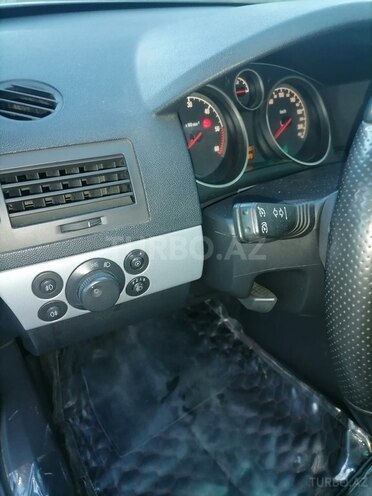 Opel Astra 2006, 280,000 km - 1.9 l - Bakı