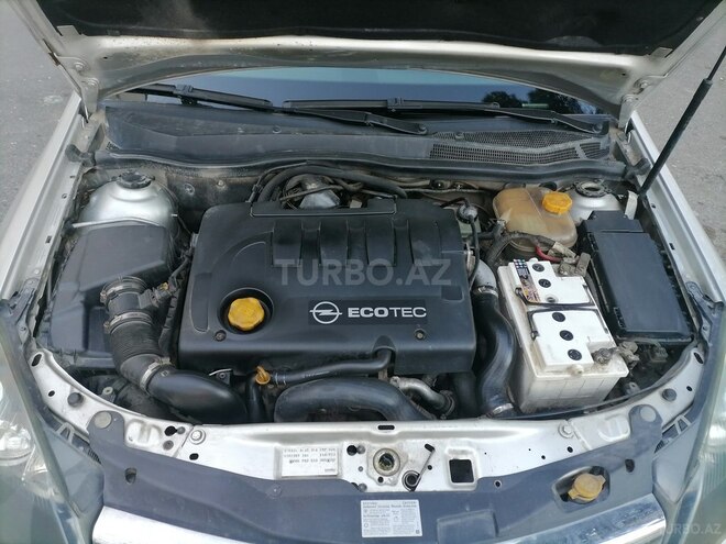 Opel Astra 2006, 280,000 km - 1.9 l - Bakı