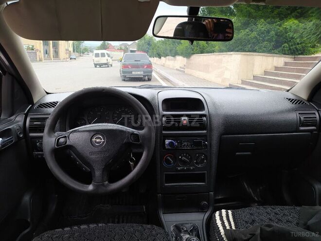 Opel Astra 2000, 377,563 km - 1.6 л - Qusar