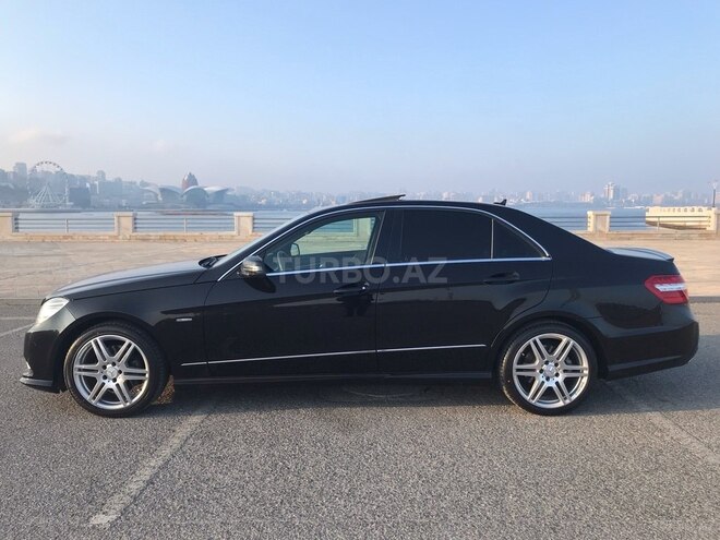 Mercedes E 350 2009, 151,000 km - 3.5 l - Bakı