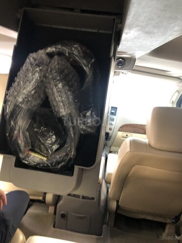 Nissan Armada 2011, 101,000 km - 5.6 л - Bakı