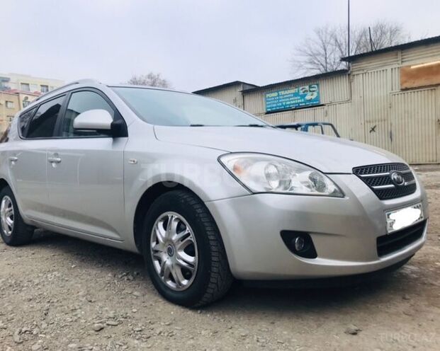 Kia Ceed 2008, 750,000 km - 1.6 l - Bakı