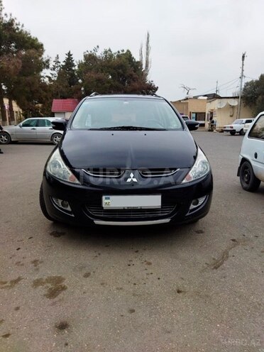 Mitsubishi Grandis 2007, 288,357 km - 2.4 л - Bakı