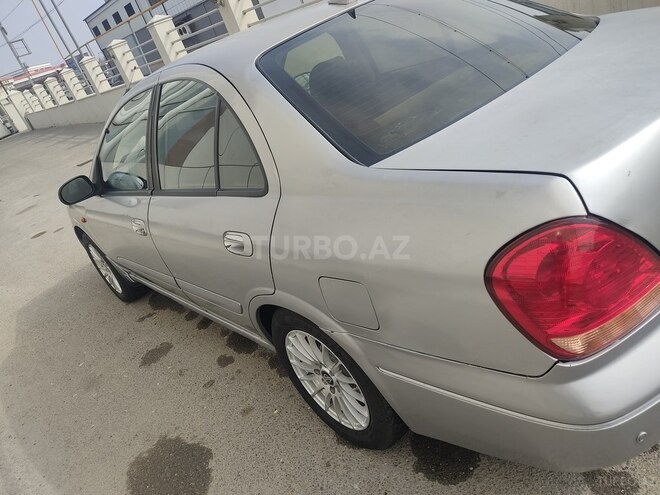 Nissan Sunny 2004, 330,000 km - 1.6 l - Bakı