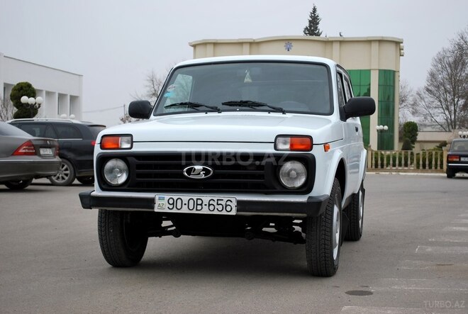 LADA (VAZ) Niva 2015, 77,000 km - 1.7 l - Saatlı