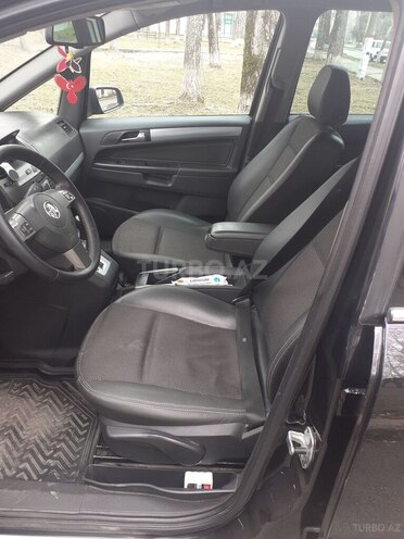Opel Zafira 2007, 319,000 km - 1.9 l - Qəbələ
