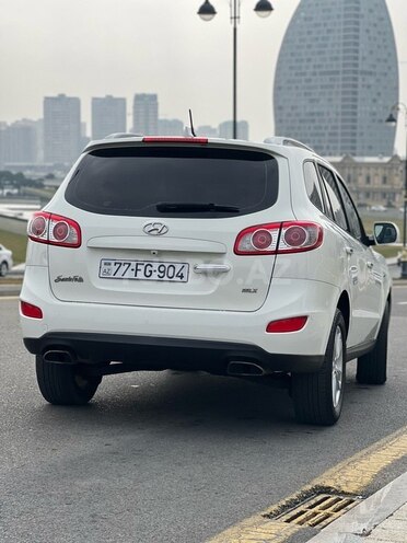 Hyundai Santa Fe 2009, 198,500 km - 2.0 l - Bakı