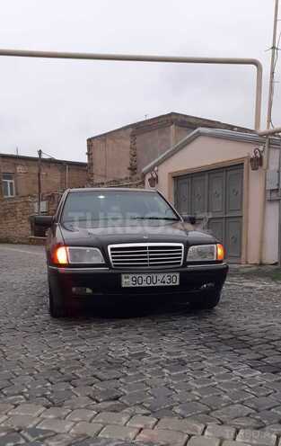 Mercedes C 230 1988, 224,884 km - 2.3 л - Füzuli