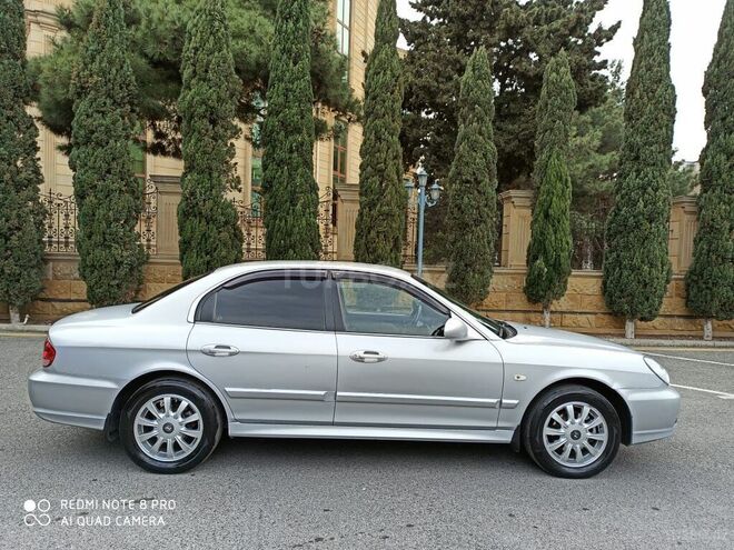 Hyundai Sonata 2010, 220,000 km - 2.0 л - Bakı