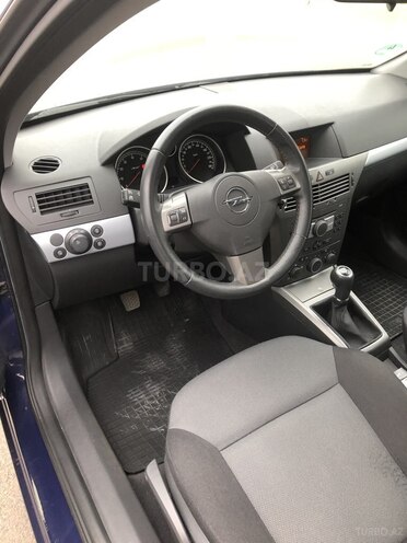 Opel Astra 2005, 167,000 km - 1.4 l - Gəncə