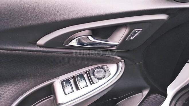 Chevrolet Malibu 2018, 87,000 km - 1.5 l - Bakı