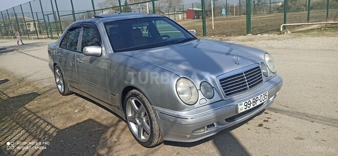 Mercedes E 220 1998, 360 km - 2.2 л - Qazax