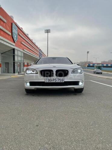 BMW 750 2009, 206,839 km - 4.4 л - Bakı