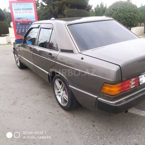 Mercedes 190 1990, 228,000 km - 2.0 л - Bakı