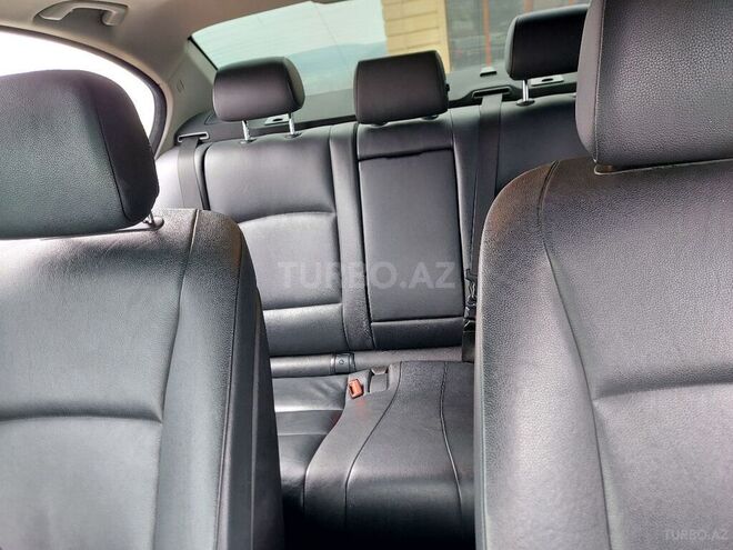 BMW 528 2011, 227,000 km - 2.0 l - İsmayıllı