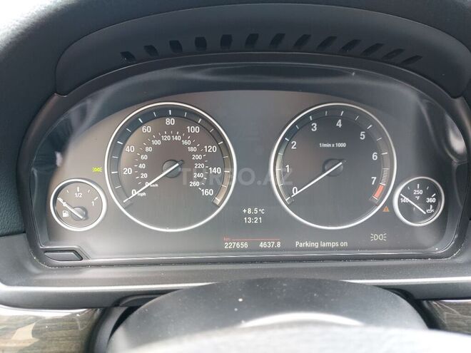 BMW 528 2011, 227,000 km - 2.0 l - İsmayıllı