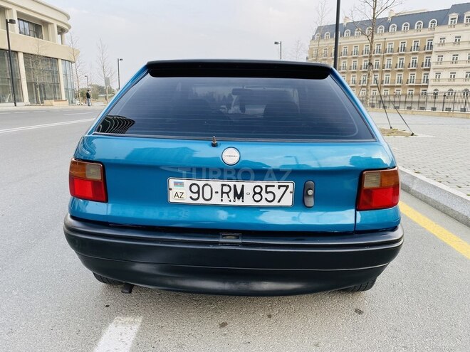 Opel Astra 1993, 635,000 km - 1.6 l - Bakı