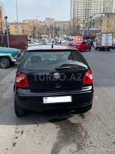 Volkswagen Polo 2004, 215,000 km - 1.4 l - Bakı