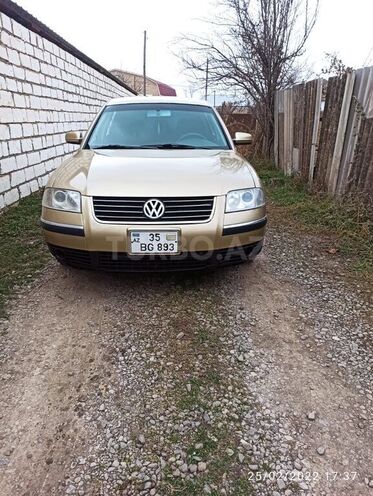 Volkswagen Passat 2001, 500,000 km - 2.0 л - Qazax