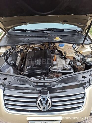 Volkswagen Passat 2001, 500,000 km - 2.0 л - Qazax