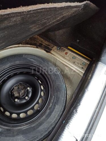 Volkswagen Passat 2001, 500,000 km - 2.0 л - Qazax