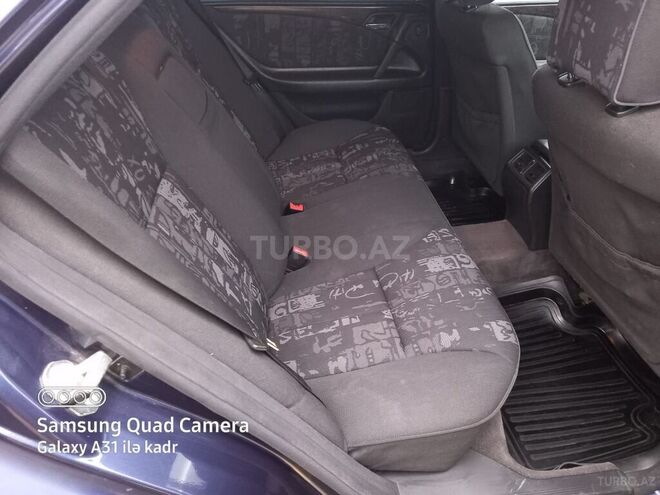 Mercedes E 240 1999, 298,000 km - 2.4 l - Bakı