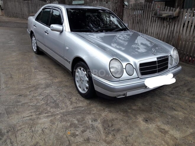 Mercedes E 240 1998, 218,000 km - 2.4 л - Tovuz