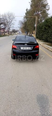 Hyundai Accent 2014, 170,000 km - 1.6 l - Quba