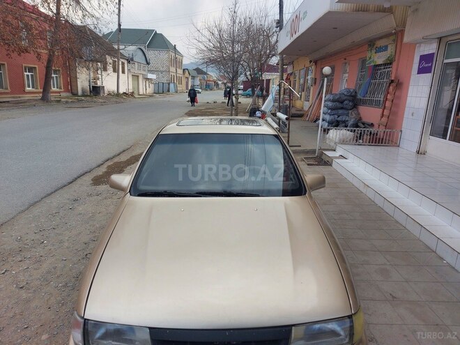Opel Vectra 1991, 300,000 km - 1.8 л - Şəmkir
