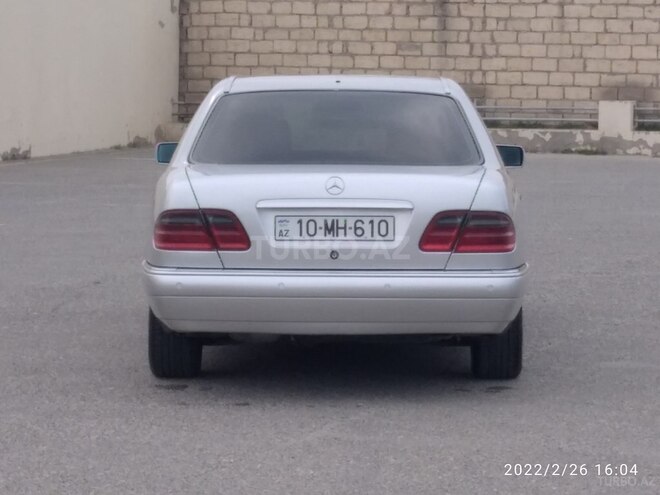 Mercedes E 280 1997, 460,000 km - 2.8 l - Sumqayıt