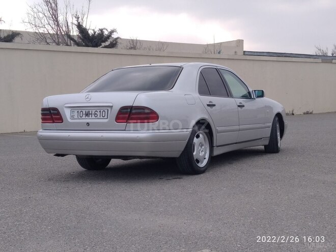 Mercedes E 280 1997, 460,000 km - 2.8 l - Sumqayıt