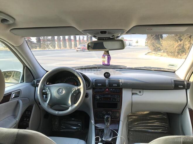 Mercedes C 240 2001, 232,100 km - 2.6 l - Şirvan