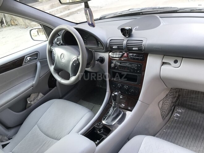 Mercedes C 240 2001, 232,100 km - 2.6 l - Şirvan