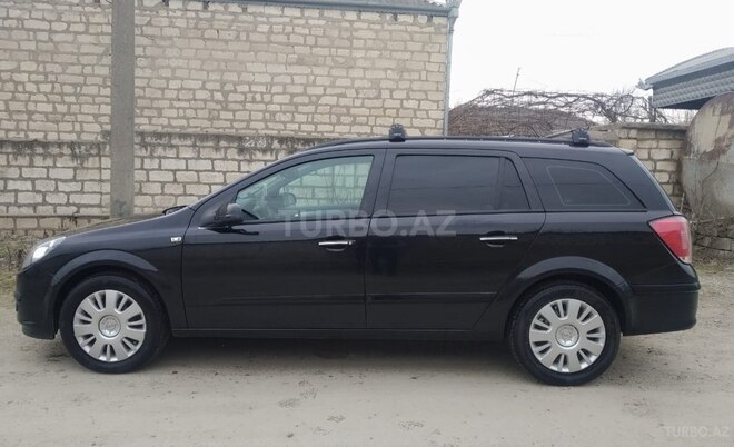 Opel Astra 2006, 139,000 km - 1.4 l - Qazax