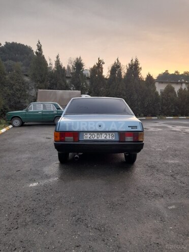 LADA (VAZ) 21099 1993, 390,000 km - 1.5 л - Ağcabədi