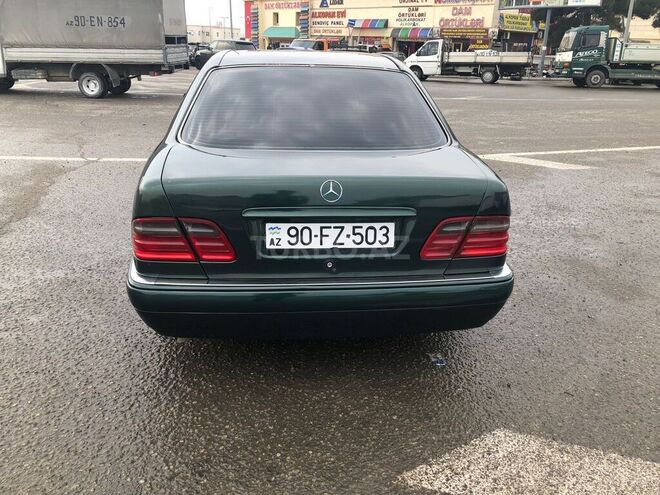 Mercedes E 230 1995, 330,000 km - 2.3 l - Bakı