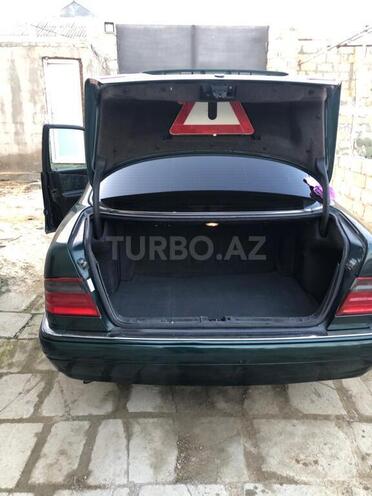 Mercedes E 230 1995, 330,000 km - 2.3 l - Bakı