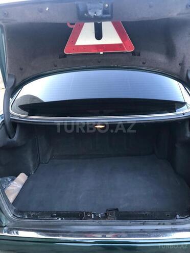 Mercedes E 230 1995, 330,000 km - 2.3 l - Bakı