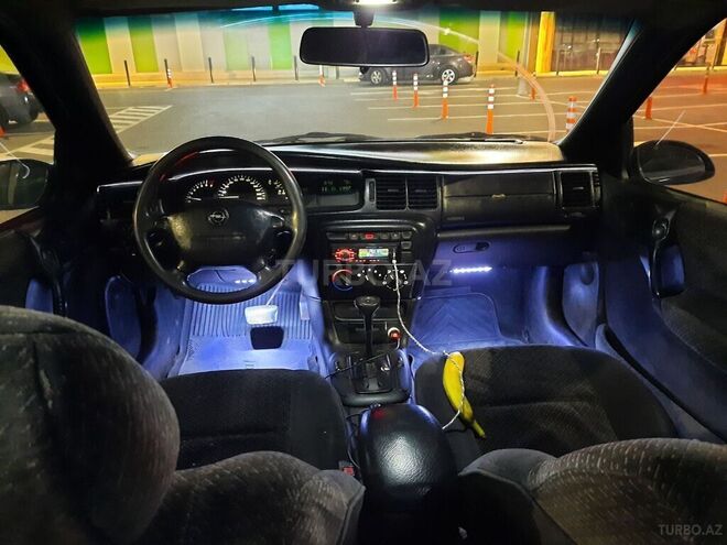 Opel Vectra 1996, 324,000 km - 1.8 l - Sumqayıt