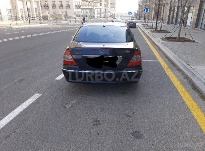 Mercedes E 320 2004, 292,000 km - 3.5 l - Bakı