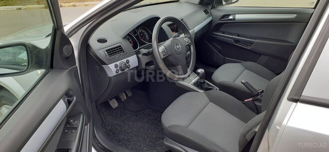 Opel Astra 2006, 194,228 km - 1.3 l - Bakı